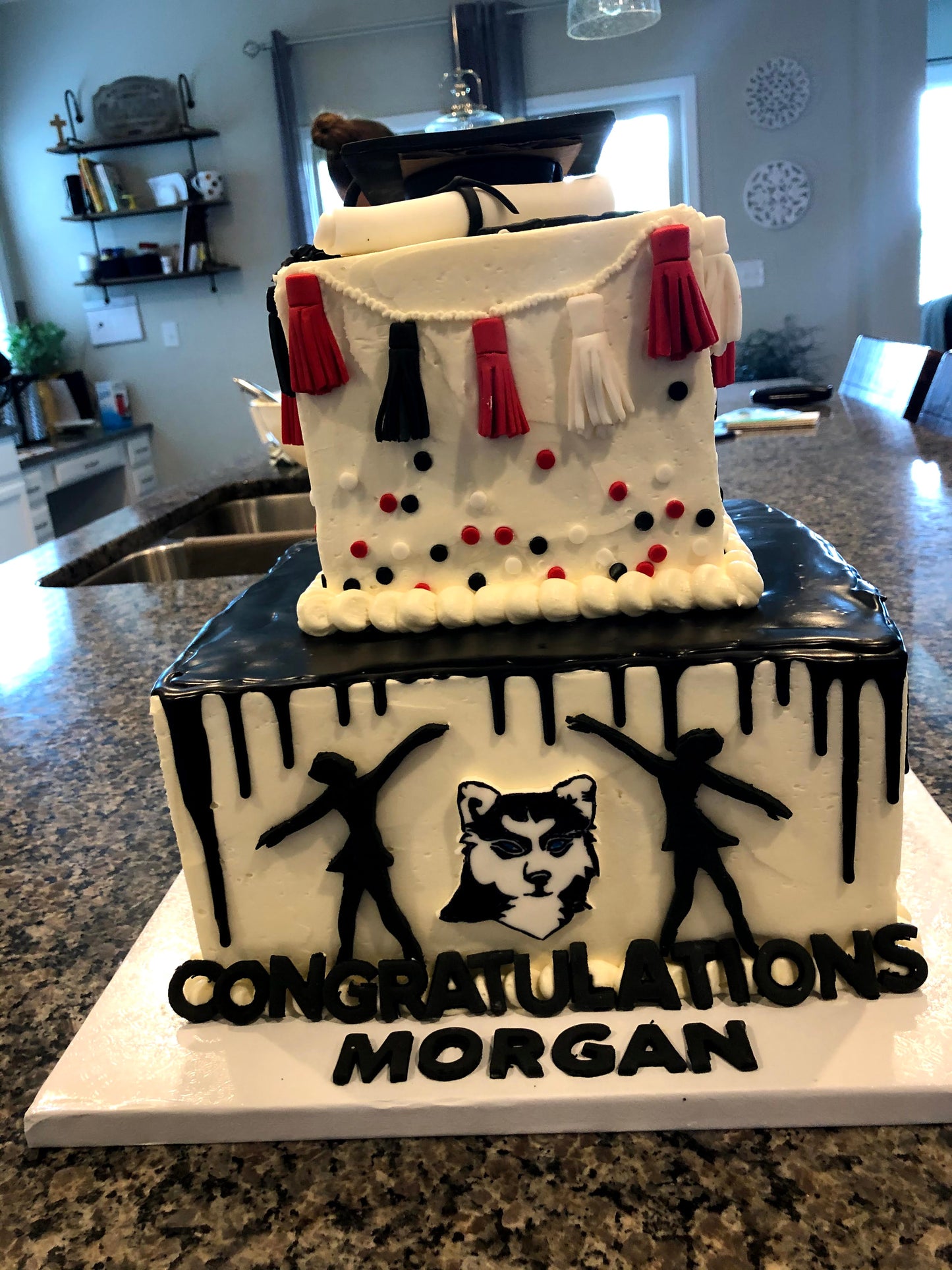Custom Cakes